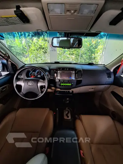 HILUX 3.0 SRV 4X4 CD 7 Lugares 16V Turbo Intercooler