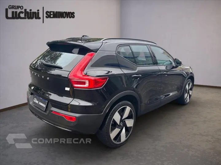XC40 P8 RECHARGE TWIN ELECTRIC ULTIMATE AWD
