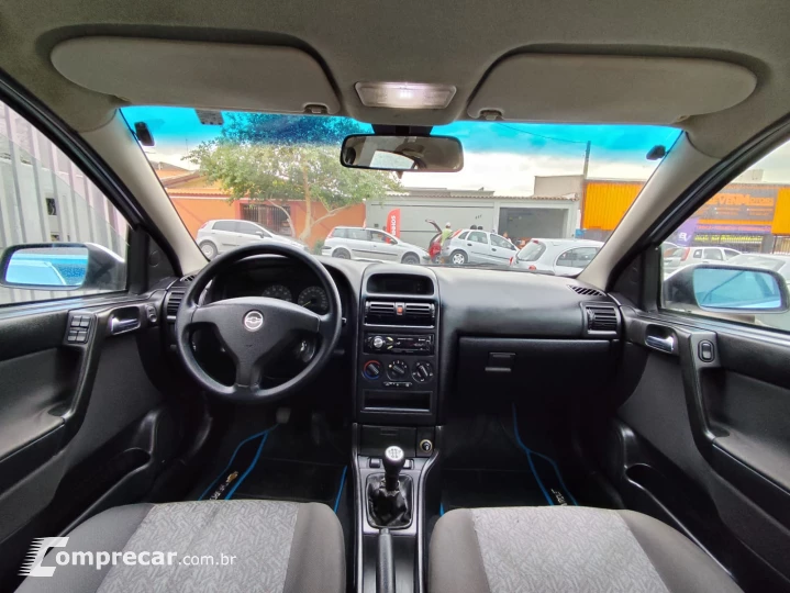 ASTRA 2.0 MPFI Advantage 8V