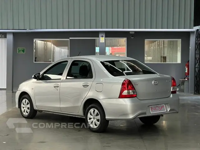 ETIOS SEDAN - 1.5 X SEDAN 16V 4P MANUAL