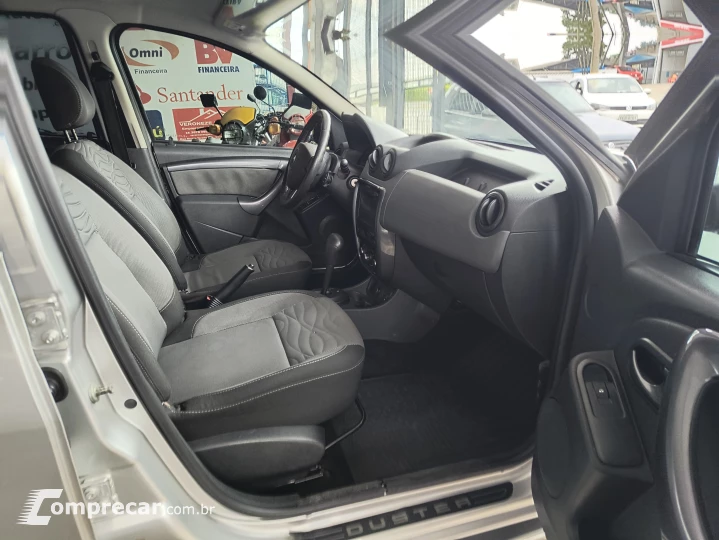 DUSTER 2.0 Tech Road II 4X2 16V