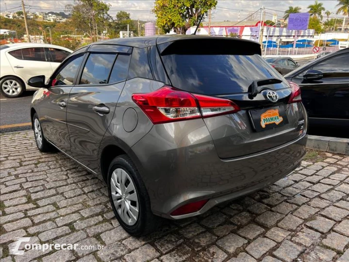 YARIS 1.3 16V XL