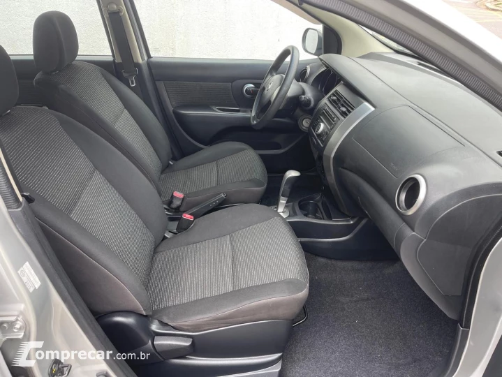 LIVINA 1.8 S 16V