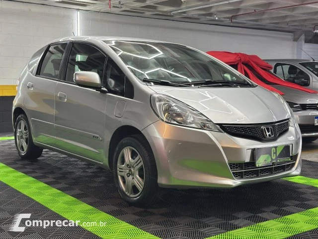 FIT - 1.4 DX 16V 4P MANUAL