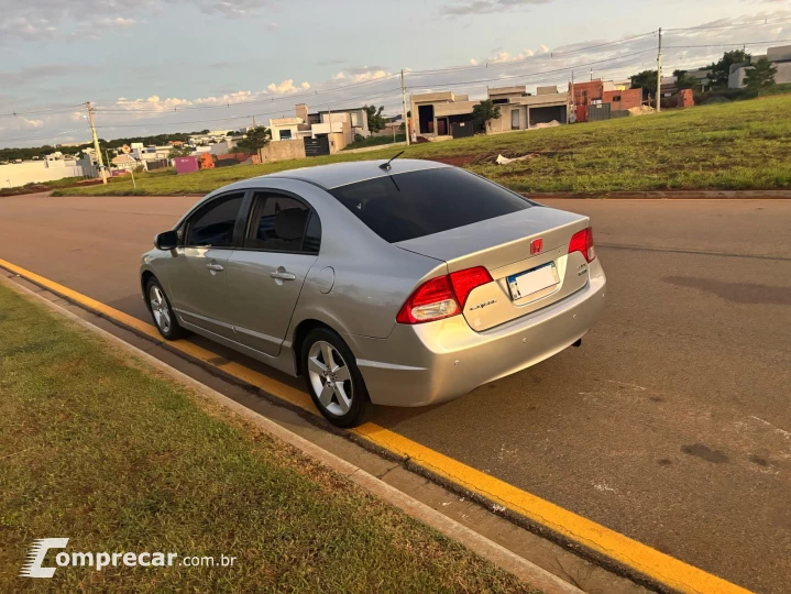 CIVIC 1.8 LXS 16V