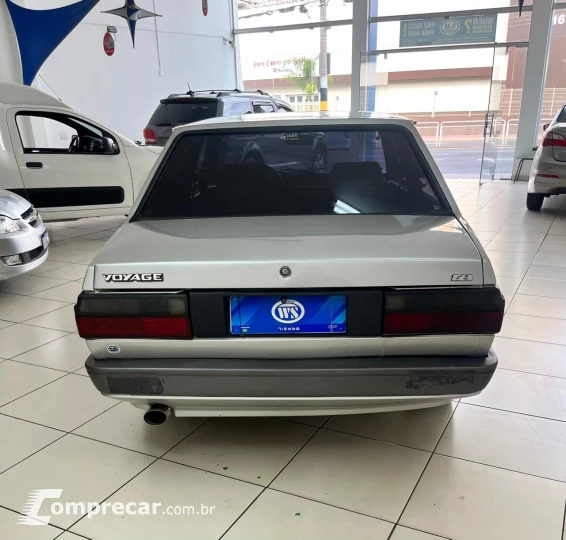 Voyage 1.8 CL