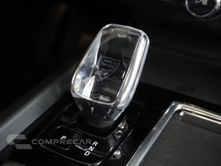 XC60 2.0 T8 PHEV POLESTAR ENGINEERED AWD GEARTRONIC