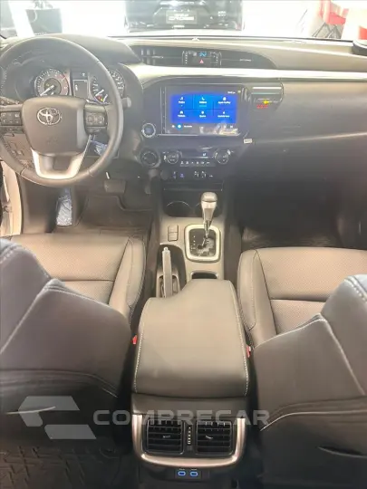 HILUX 2.8 D-4d Turbo CD SRX 4X4