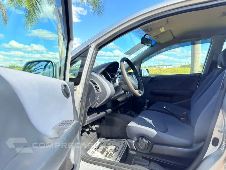 FIT 1.4 LX 16V