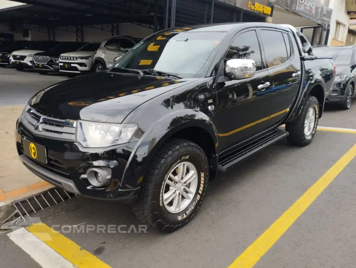 L 200 Triton 3.5 V6 HPE 4X4 FLEX CABINE DUPLA