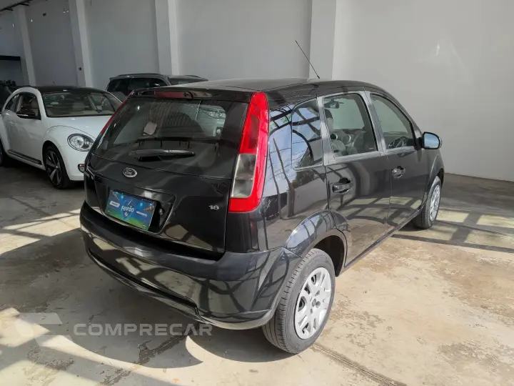 FIESTA 1.6 MPI Hatch 8V