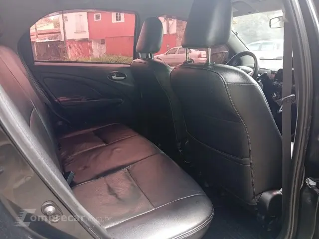 ETIOS SEDAN - 1.5 XS SEDAN 16V 4P MANUAL