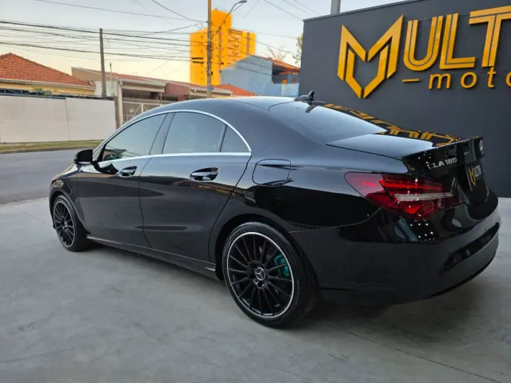 CLA-180 1.6 16V 122cv Aut.