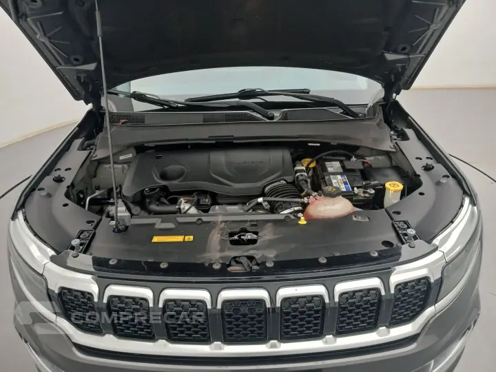 COMMANDER 1.3 T270 TURBO FLEX LIMITED AT6