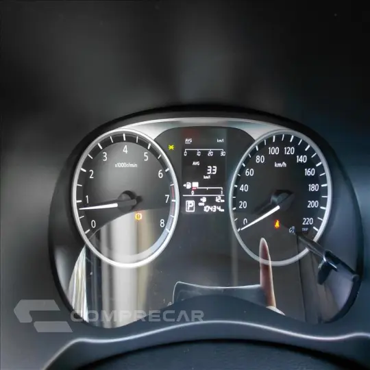 KICKS PLAY 1.6 16V FLEXSTART SENSE XTRONIC