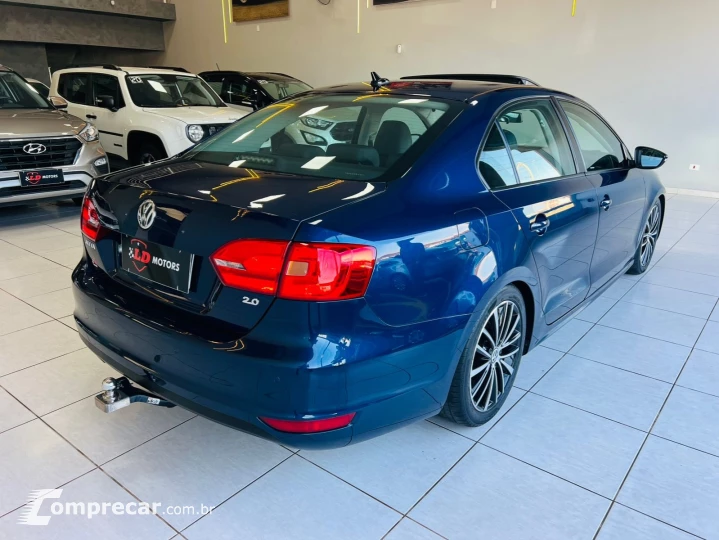 JETTA 2.0 COMFORTLINE 120CV FLEX 4P TIPTRONIC