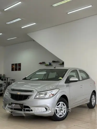 ONIX HATCH LT 1.0 8V FlexPower 5p Mec.