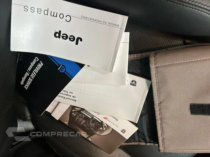 COMPASS LONGITUDE 2.0 4x2 Flex 16V Aut.