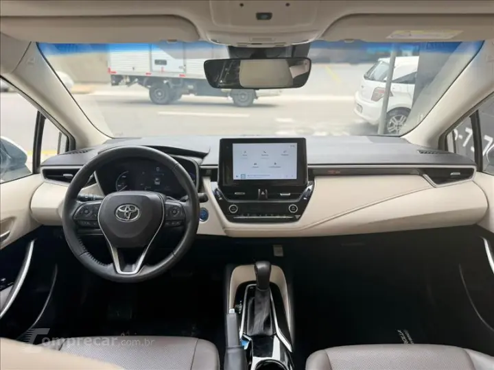 COROLLA 1.8 VVT-I Hybrid Altis Premium
