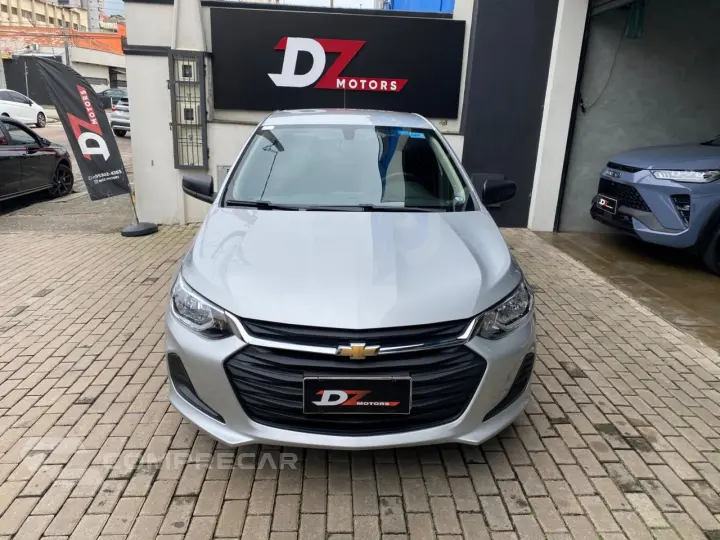 ONIX 1.0 Turbo Plus LT