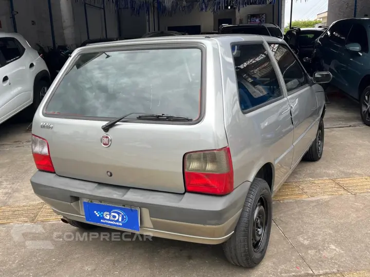 UNO 1.0 Mille 8V