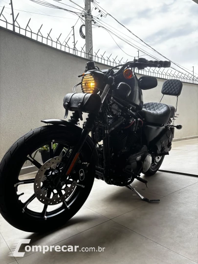Sportster Iron 883