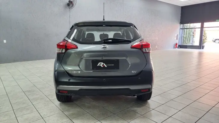 KICKS SV 1.6 16V FlexStar 5p Aut.