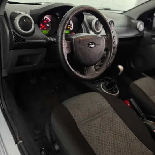 Fiesta SE 1.6 8V Flex 5p