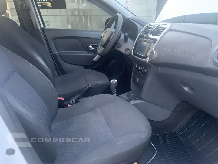 SANDERO 1.6 EXPRESSION 8V FLEX 4P AUTOMATIZADO