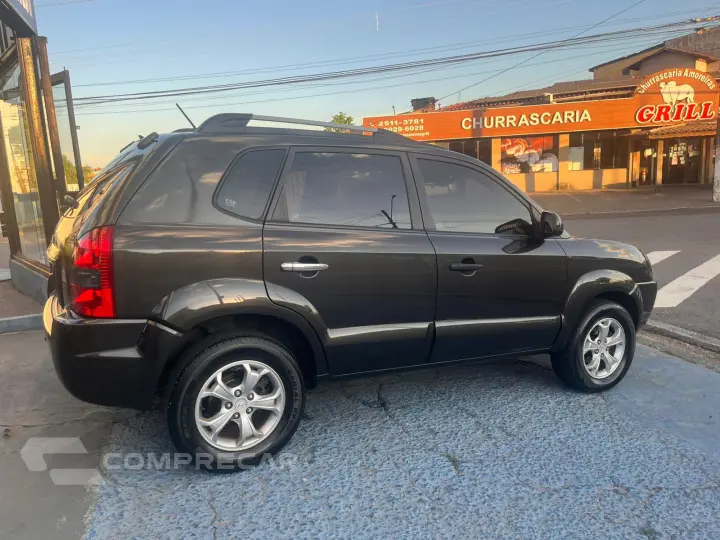 TUCSON 2.0 MPFI GLS 16V 143CV 2WD GASOLINA 4P AUTOMÁTICO