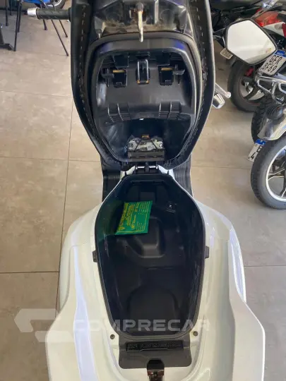 PCX 160 DLX ABS