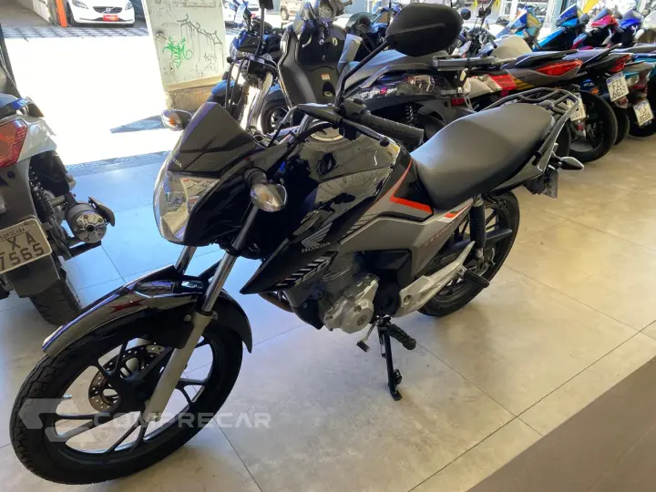TITAN 160
