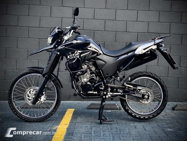 XTZ 250 LANDER