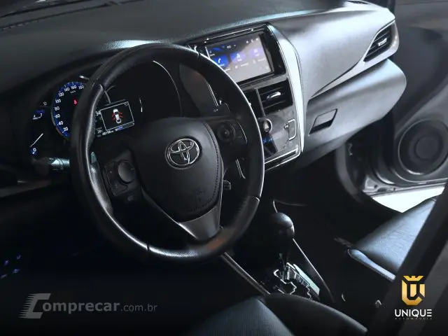 YARIS SEDAN - 1.5 16V SEDAN XLS CONNECT MULTIDRIVE