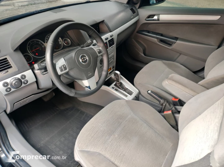 VECTRA 2.0 MPFI Elegance 8V