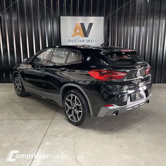 X2 2.0 16V Turbo Activeflex Sdrive20i M Sport X Steptronic