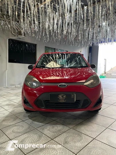 FIESTA 1.6 MPI Class Hatch 8V