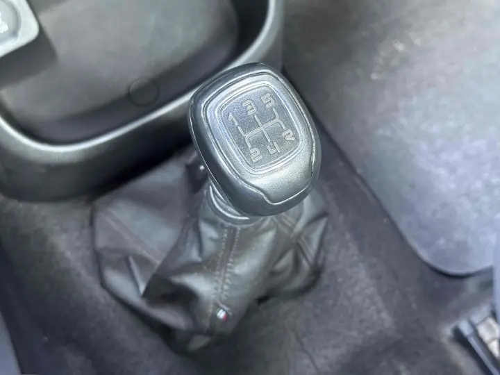 STRADA 1.3 FIREFLY FLEX ENDURANCE CS PLUS MANUAL