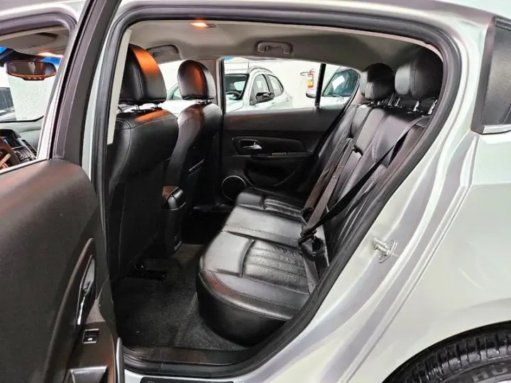 CRUZE 1.8 LT SPORT6 16V FLEX 4P AUTOMÁTICO