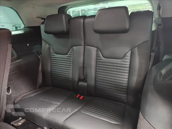 COMMANDER 1.3 T270 Turbo Limited