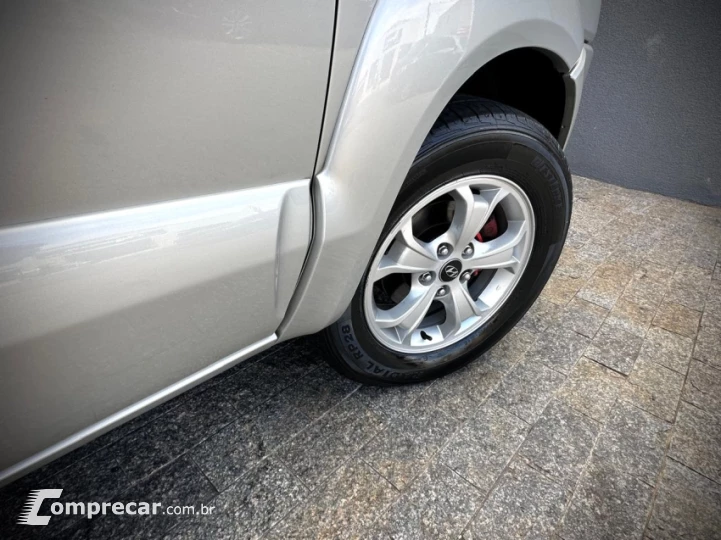 TUCSON 2.0 MPFI GLS 16V 143cv 2WD