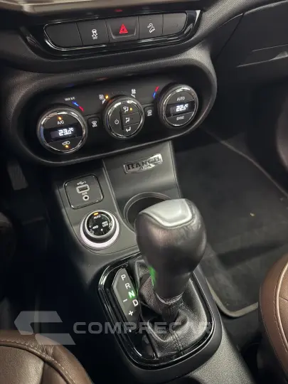 TORO 2.0 16V Turbo Ranch 4WD AT9