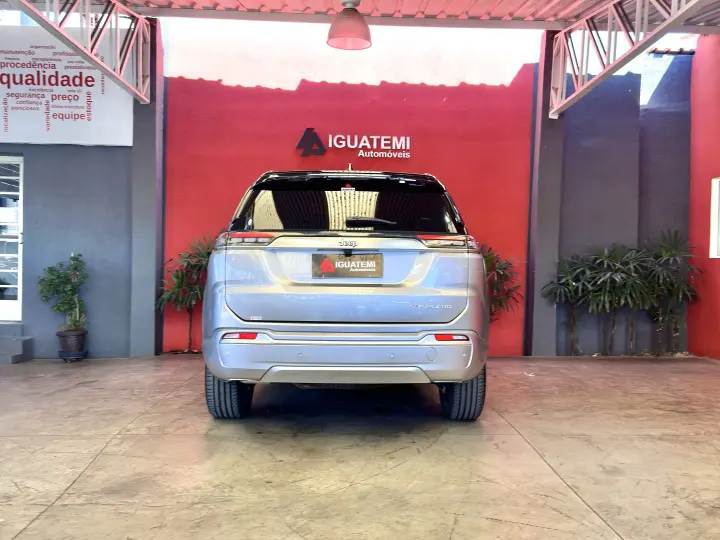 COMMANDER 1.3 T270 TURBO FLEX OVERLAND AT6