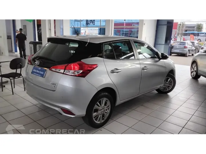 YARIS 1.5 16V FLEX XL PLUS CONNECT MULTIDRIVE