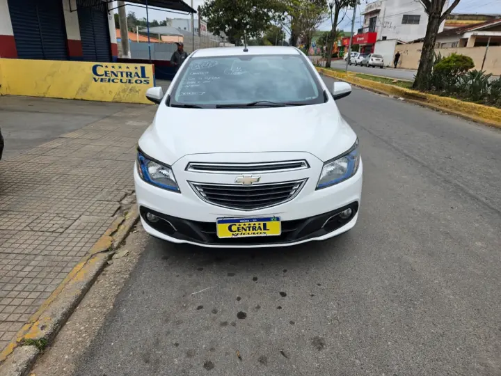 ONIX 1.4 MPFI LTZ 8V