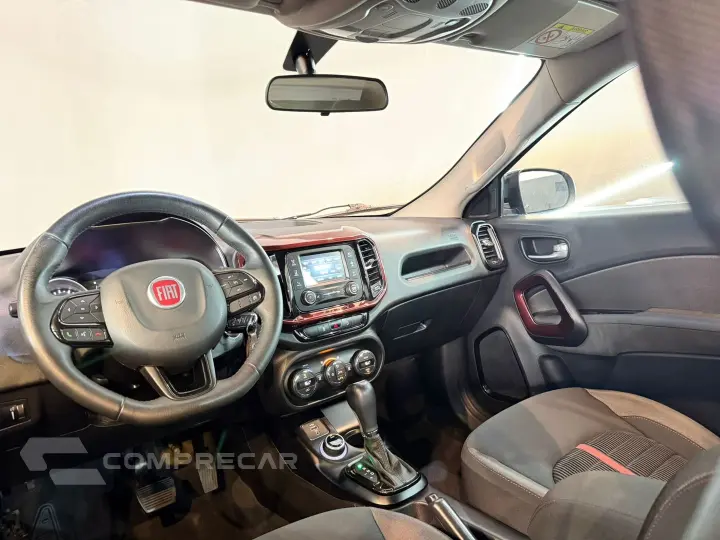 Toro 2.0 16V Turbo Diesel Freedom 4Wd At9