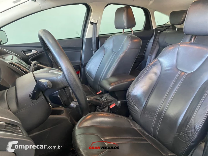 FOCUS 1.6 SE 16V FLEX 4P POWERSHIFT