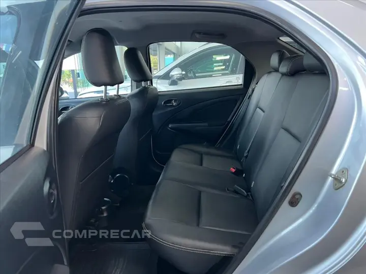 ETIOS 1.5 XLS SEDAN 16V FLEX 4P AUTOMÁTICO