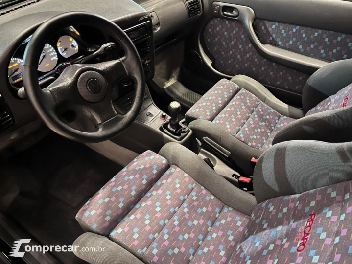 GOL 2.0 MI GTI 8V