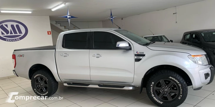Ranger 3.2 20V XLT 4X4 CABINE DUPLA TURBO DIESEL AUTOMÁTICO
